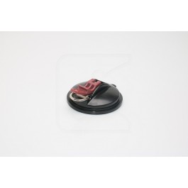 Vacuum suction cup with built in mounting ring holds up to 10 kg